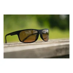 Lunettes Polarisantes Fox Rage Matt Black Wrap Brown Lens